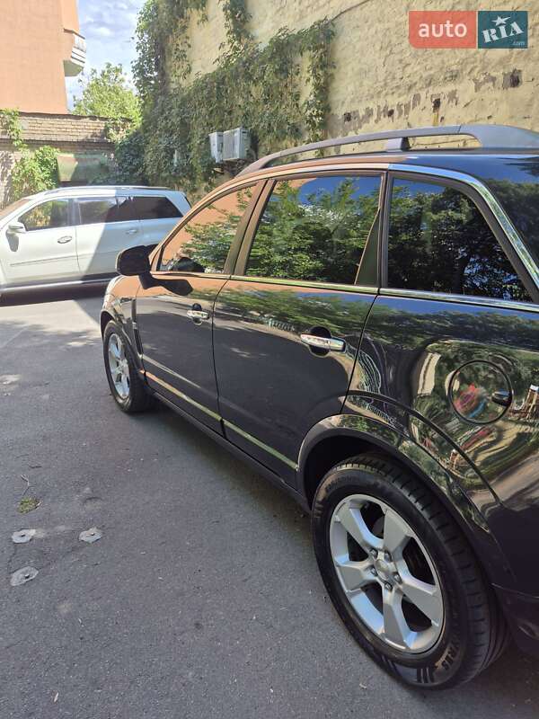 Внедорожник / Кроссовер Chevrolet Captiva Sport 2013 в Киеве