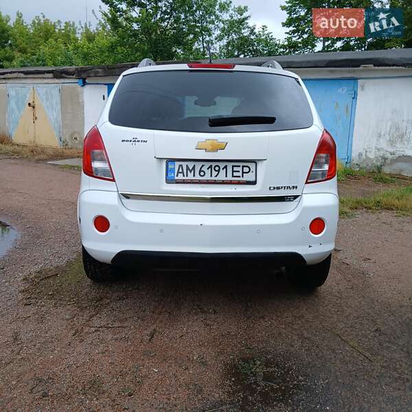 Внедорожник / Кроссовер Chevrolet Captiva Sport 2014 в Коростене