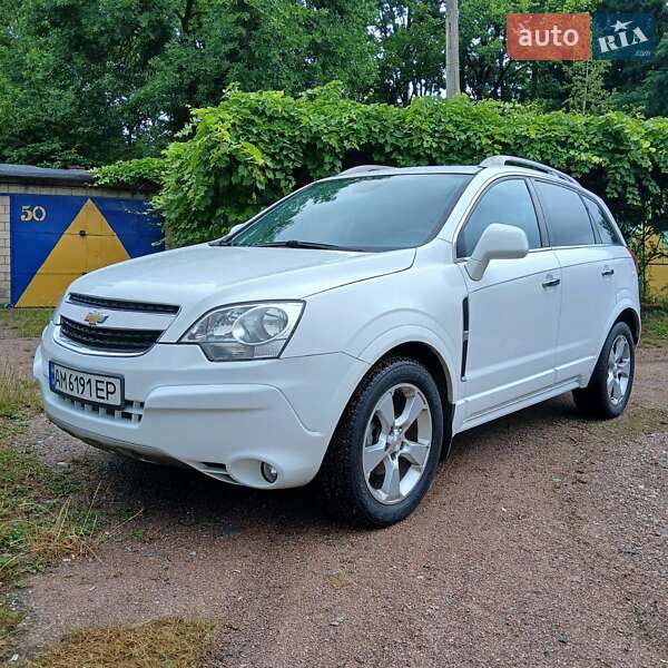 Внедорожник / Кроссовер Chevrolet Captiva Sport 2014 в Коростене