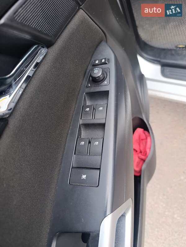 Внедорожник / Кроссовер Chevrolet Captiva Sport 2013 в Ровно