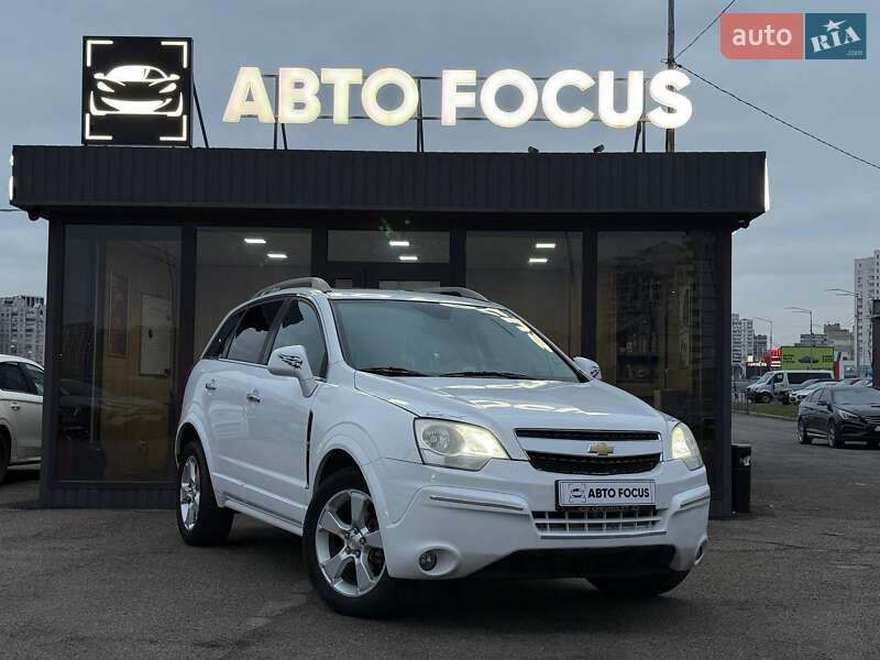 Внедорожник / Кроссовер Chevrolet Captiva Sport 2014 в Киеве