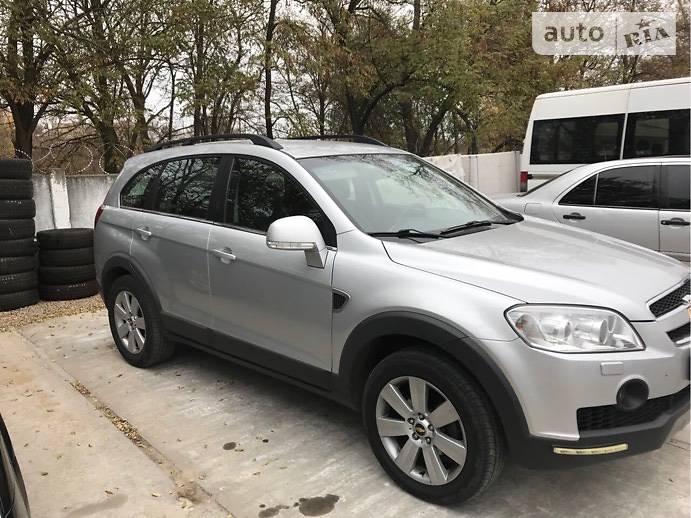 Внедорожник / Кроссовер Chevrolet Captiva 2010 в Новой Каховке