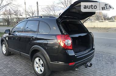 Позашляховик / Кросовер Chevrolet Captiva 2010 в 
