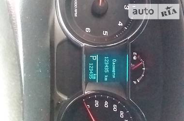 Позашляховик / Кросовер Chevrolet Captiva 2013 в 