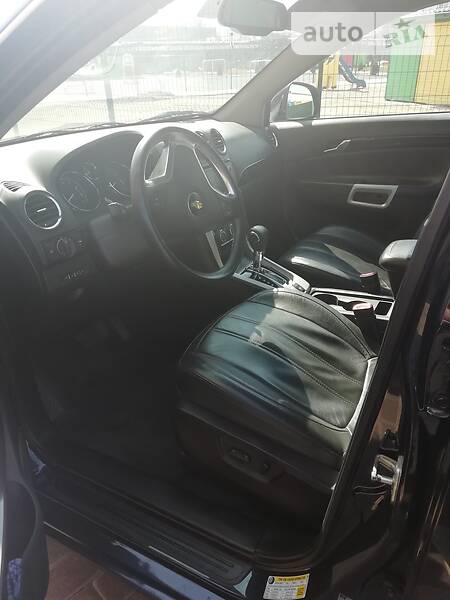 Позашляховик / Кросовер Chevrolet Captiva 2014 в Вінниці