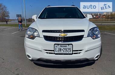 Позашляховик / Кросовер Chevrolet Captiva 2013 в 