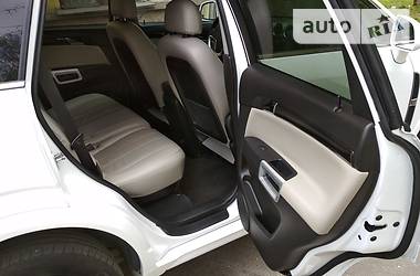 Позашляховик / Кросовер Chevrolet Captiva 2014 в 