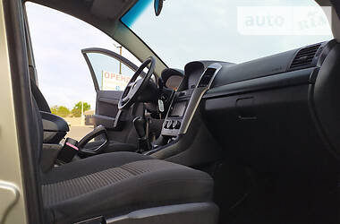 Позашляховик / Кросовер Chevrolet Captiva 2008 в 