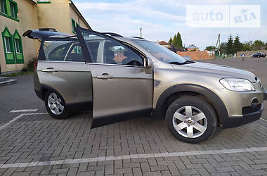 Позашляховик / Кросовер Chevrolet Captiva 2008 в 