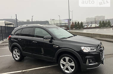 Внедорожник / Кроссовер Chevrolet Captiva 2017 в 