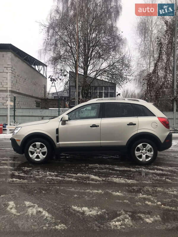 Внедорожник / Кроссовер Chevrolet Captiva 2014 в Киеве