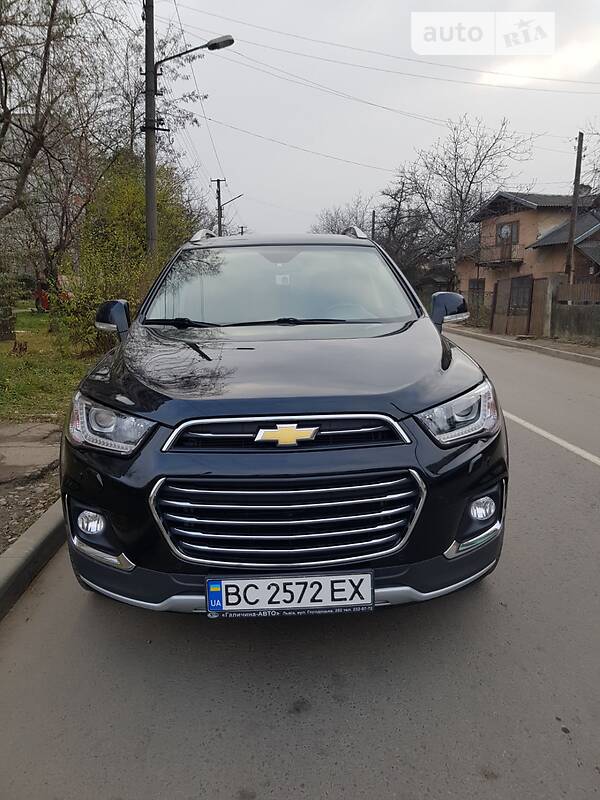 Позашляховик / Кросовер Chevrolet Captiva 2017 в Бориславі