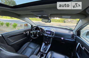 Внедорожник / Кроссовер Chevrolet Captiva 2012 в 