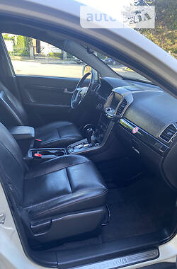 Внедорожник / Кроссовер Chevrolet Captiva 2012 в 