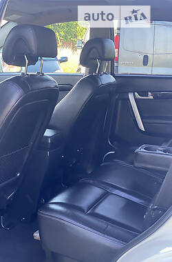 Внедорожник / Кроссовер Chevrolet Captiva 2012 в 