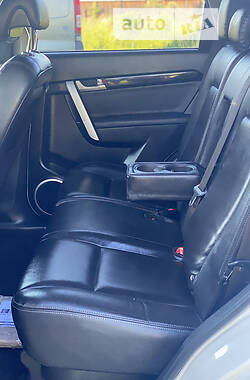 Внедорожник / Кроссовер Chevrolet Captiva 2012 в 