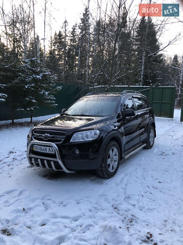 Универсал Chevrolet Captiva 2008 в Тячеве