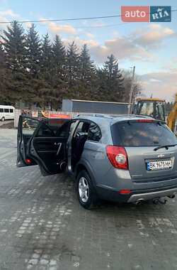 Внедорожник / Кроссовер Chevrolet Captiva 2011 в Львове