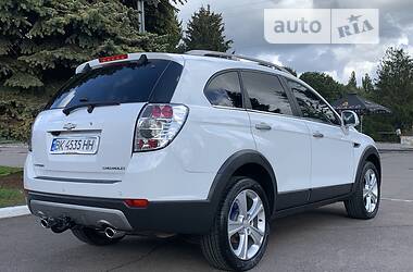Внедорожник / Кроссовер Chevrolet Captiva 2011 в 