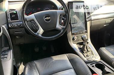 Внедорожник / Кроссовер Chevrolet Captiva 2011 в 