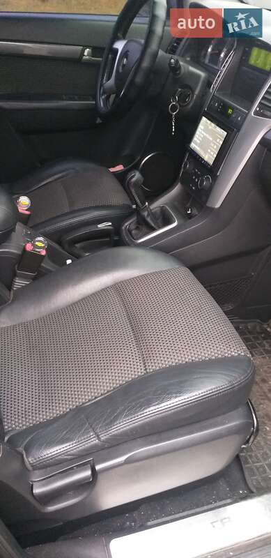 Внедорожник / Кроссовер Chevrolet Captiva 2009 в Кривом Роге фото 9 Внедорожник / Кроссовер Chevrolet Captiva 2009 в Кривом Роге