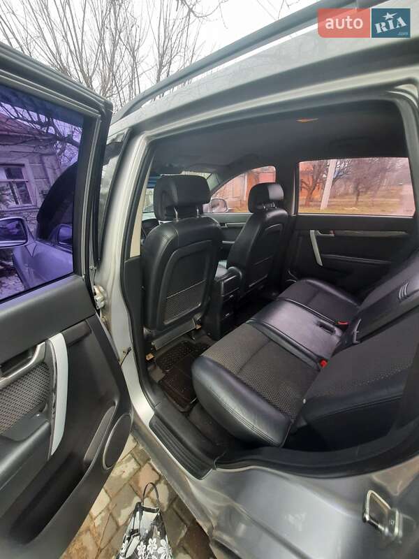 Внедорожник / Кроссовер Chevrolet Captiva 2007 в Николаеве фото 8 Внедорожник / Кроссовер Chevrolet Captiva 2007 в Николаеве