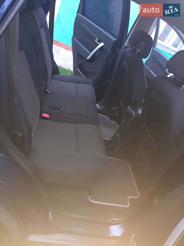 Позашляховик / Кросовер Chevrolet Captiva 2010 в Івано-Франківську