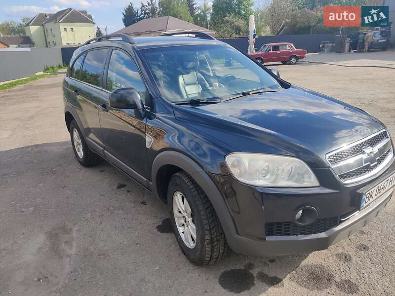 Внедорожник / Кроссовер Chevrolet Captiva 2009 в Демидовке