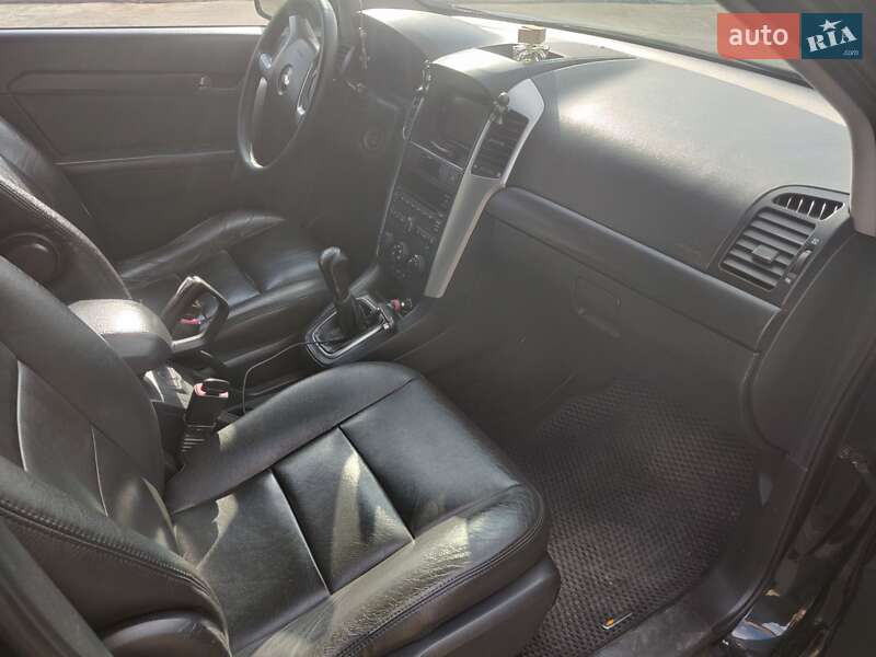 Внедорожник / Кроссовер Chevrolet Captiva 2009 в Демидовке