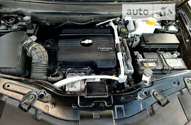 Позашляховик / Кросовер Chevrolet Captiva 2012 в Коростені