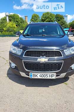 Позашляховик / Кросовер Chevrolet Captiva 2011 в Рівному