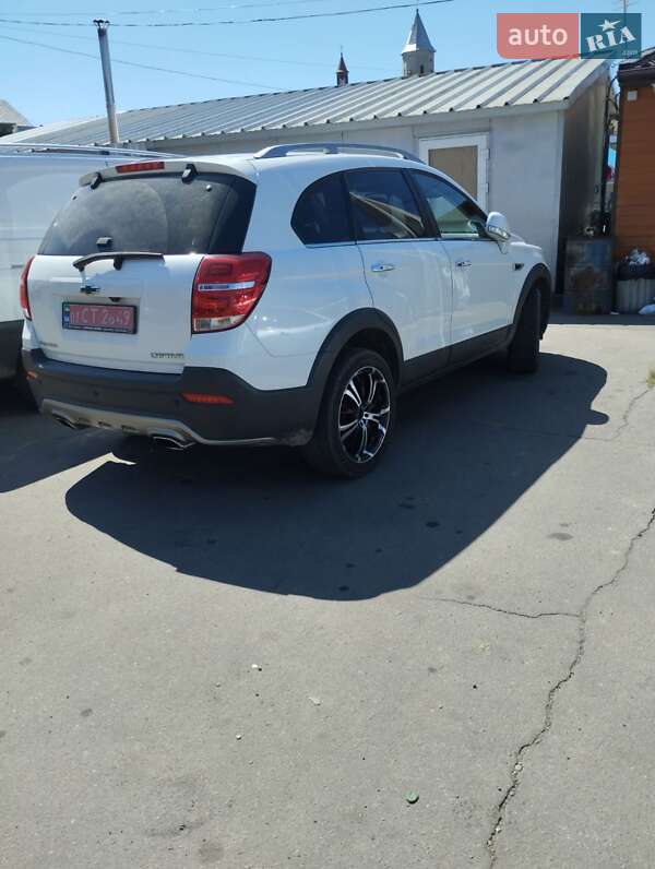 Внедорожник / Кроссовер Chevrolet Captiva 2013 в Косове фото 16 Внедорожник / Кроссовер Chevrolet Captiva 2013 в Косове