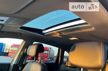Внедорожник / Кроссовер Chevrolet Captiva 2012 в 