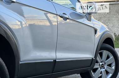 Внедорожник / Кроссовер Chevrolet Captiva 2009 в 