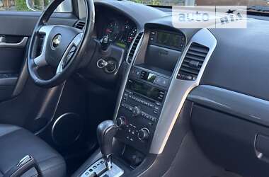 Внедорожник / Кроссовер Chevrolet Captiva 2009 в 