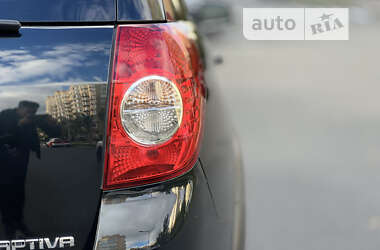 Внедорожник / Кроссовер Chevrolet Captiva 2013 в 