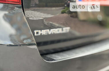 Внедорожник / Кроссовер Chevrolet Captiva 2013 в 