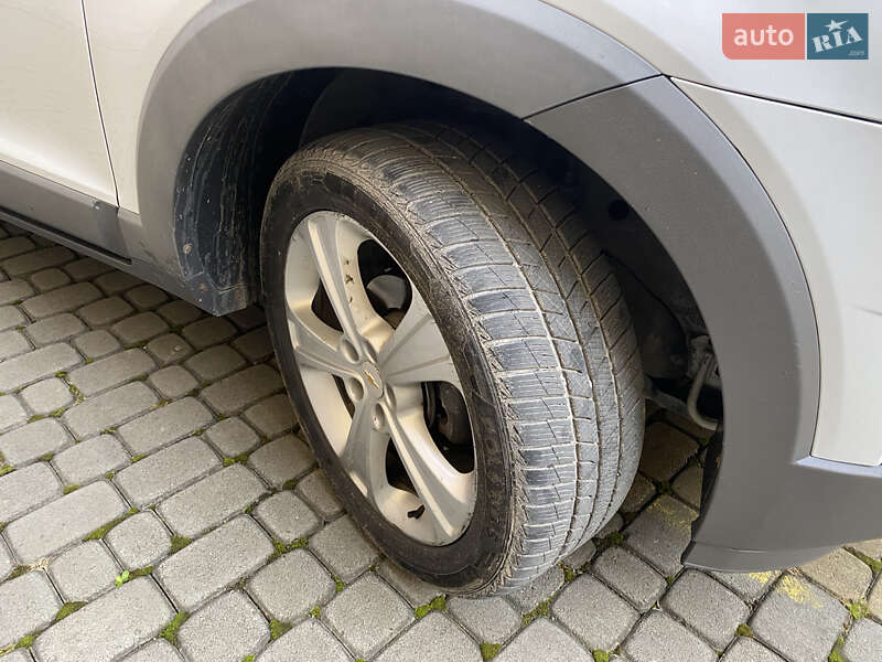 Позашляховик / Кросовер Chevrolet Captiva 2012 в Івано-Франківську