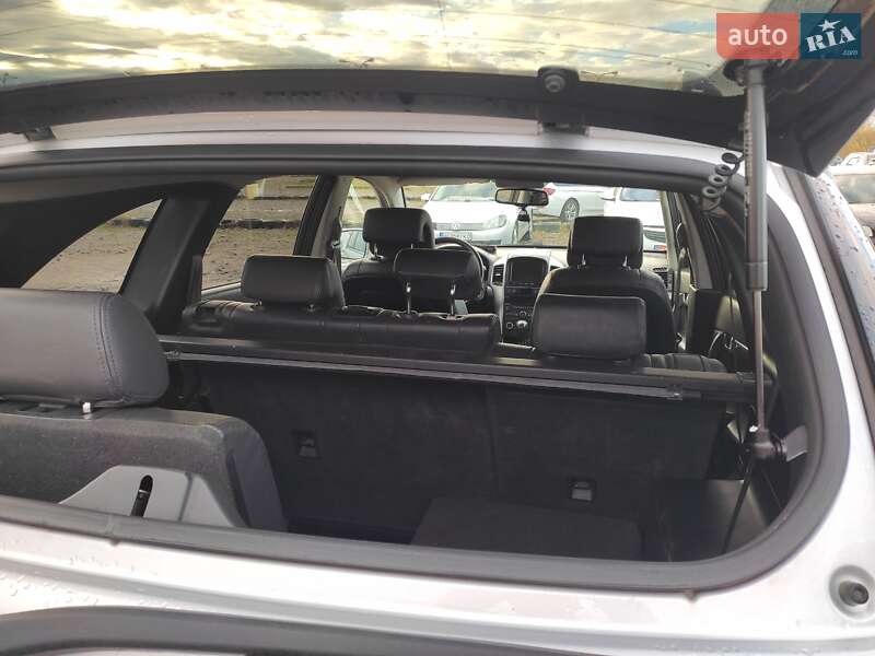 Внедорожник / Кроссовер Chevrolet Captiva 2010 в Тернополе