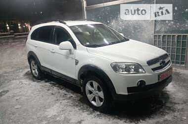 Позашляховик / Кросовер Chevrolet Captiva 2011 в Рівному