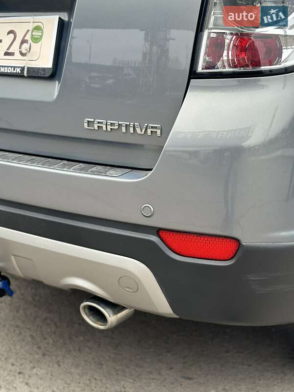 Внедорожник / Кроссовер Chevrolet Captiva 2012 в Дубно