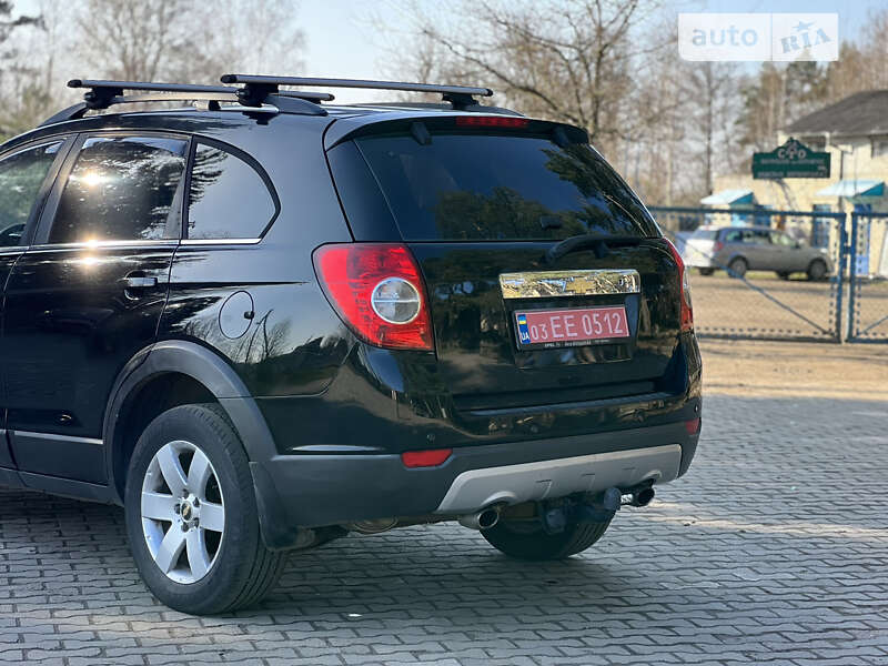 Внедорожник / Кроссовер Chevrolet Captiva 2009 в Луцке