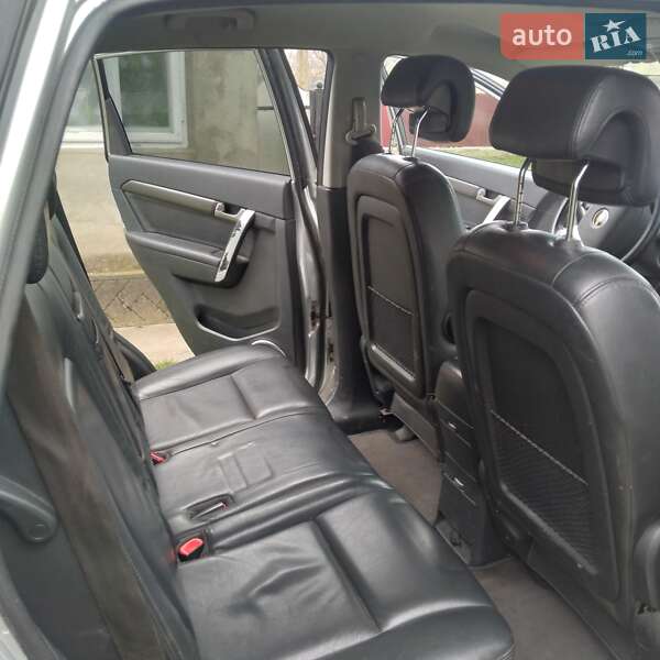 Внедорожник / Кроссовер Chevrolet Captiva 2008 в Хотине