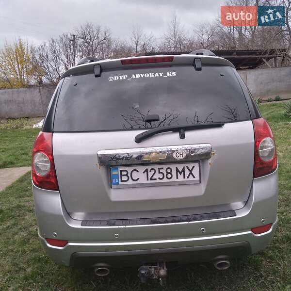 Внедорожник / Кроссовер Chevrolet Captiva 2008 в Хотине