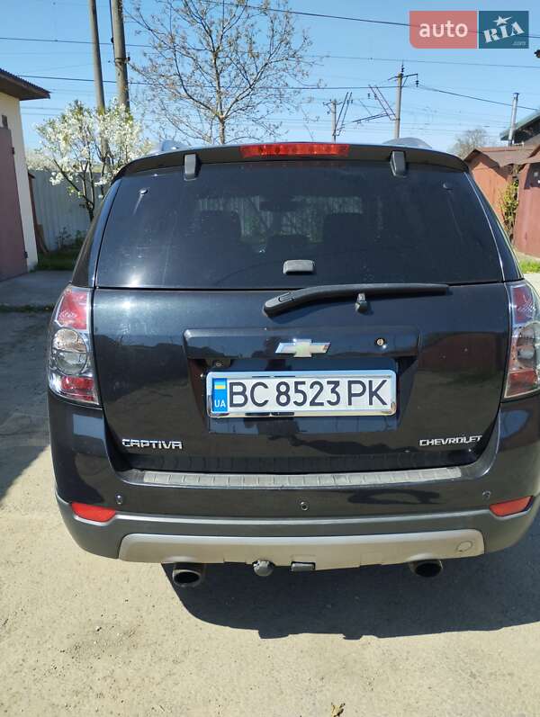 Позашляховик / Кросовер Chevrolet Captiva 2011 в Стрию
