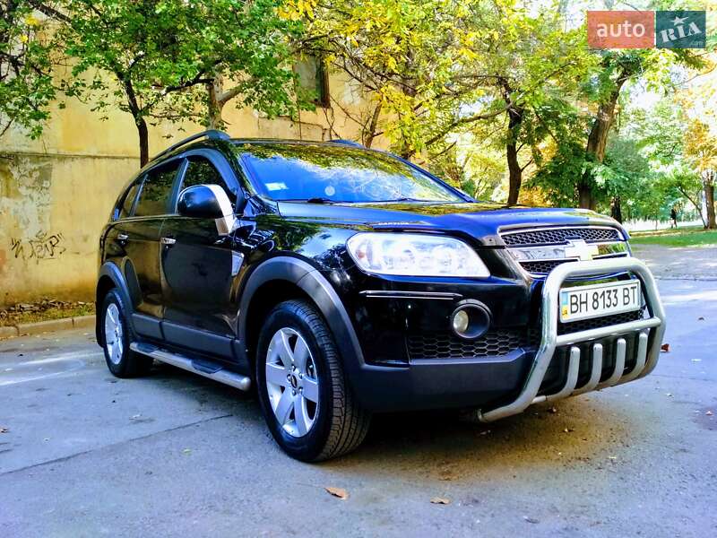 Позашляховик / Кросовер Chevrolet Captiva 2008 в Одесі