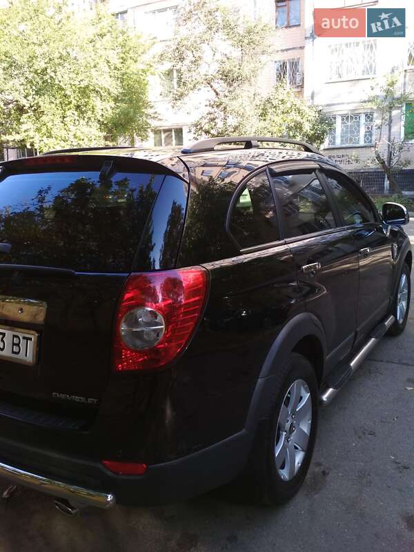 Позашляховик / Кросовер Chevrolet Captiva 2008 в Одесі