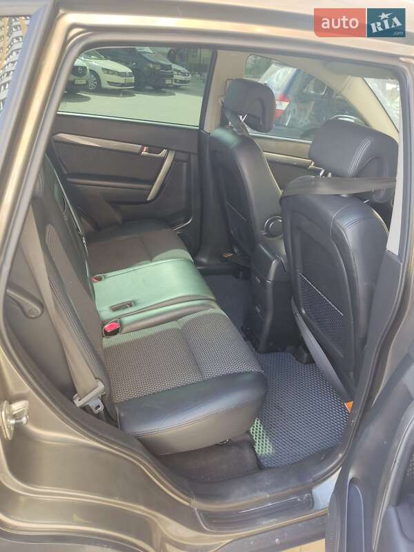 Внедорожник / Кроссовер Chevrolet Captiva 2008 в Чернигове фото 12 Внедорожник / Кроссовер Chevrolet Captiva 2008 в Чернигове
