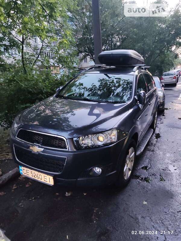 Позашляховик / Кросовер Chevrolet Captiva 2012 в Києві