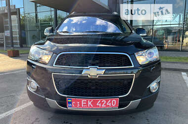 Внедорожник / Кроссовер Chevrolet Captiva 2012 в Луцке